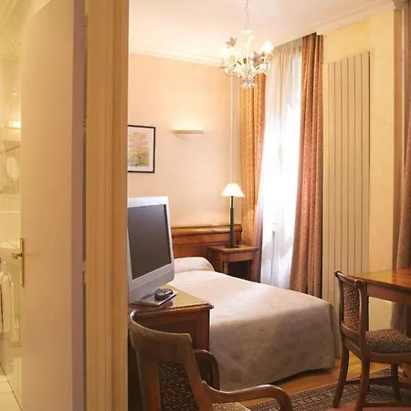 Du Palais Bourbon 3* Parijs