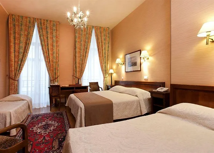 Du Palais Bourbon 3* パリ