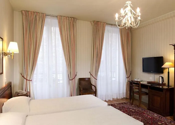 Du Palais Bourbon 3* Paris