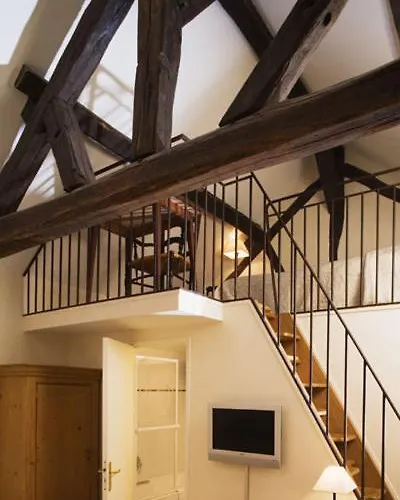 Du Palais Bourbon 3* パリ