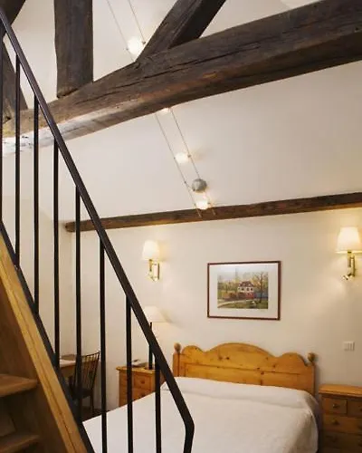 Du Palais Bourbon ホテル