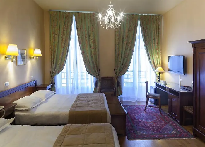 Du Palais Bourbon Parigi