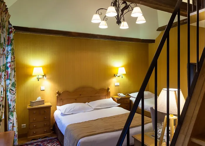 Du Palais Bourbon Parigi