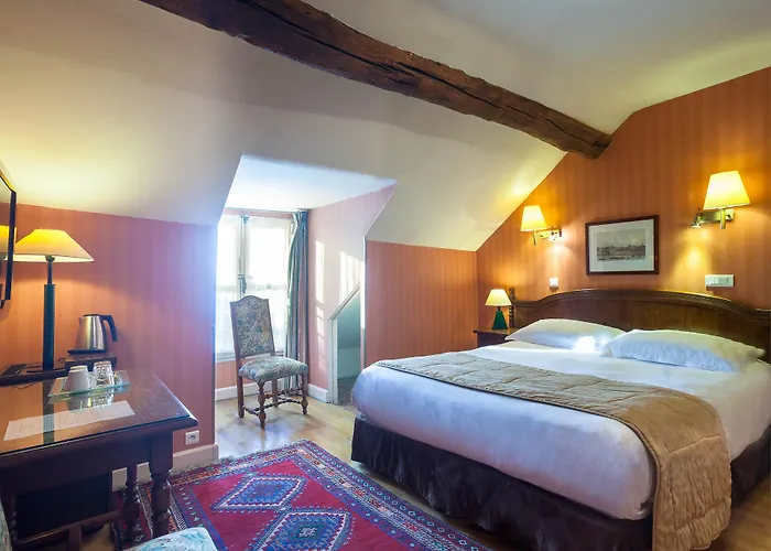 Hotel Du Palais Bourbon 3*