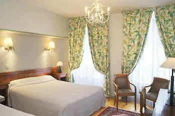 Du Palais Bourbon 3* Parigi